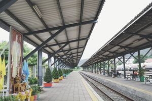 Pak Chong station platform.